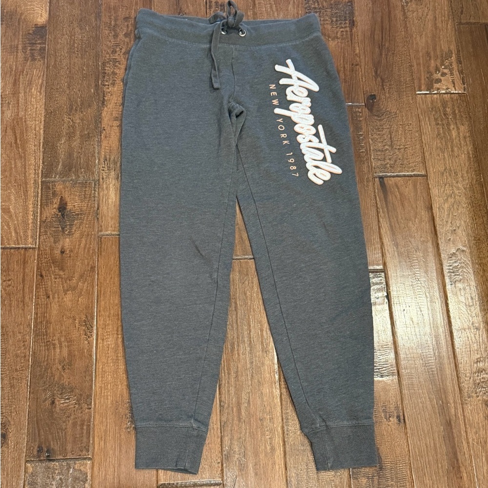 Aeropostale Charcoal Sweat pant Joggers size Small
